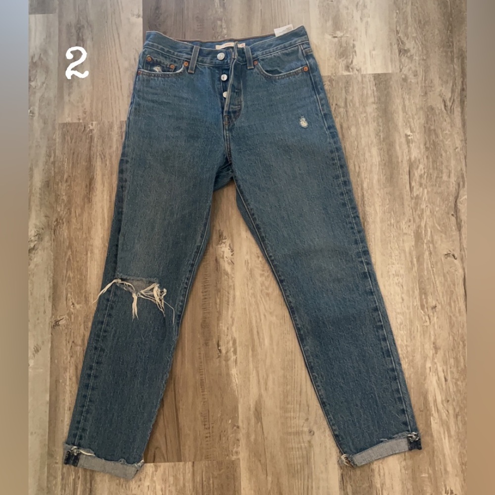 Levi’s wedgie size 26